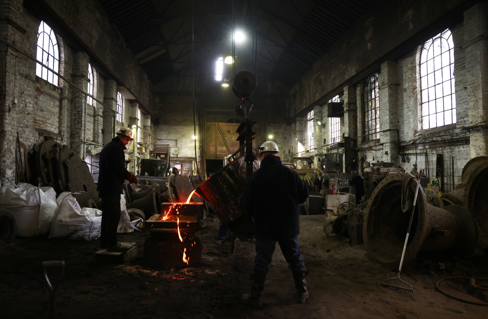 Historic moment as Hope Bell is cast at Loughborough bell foundry