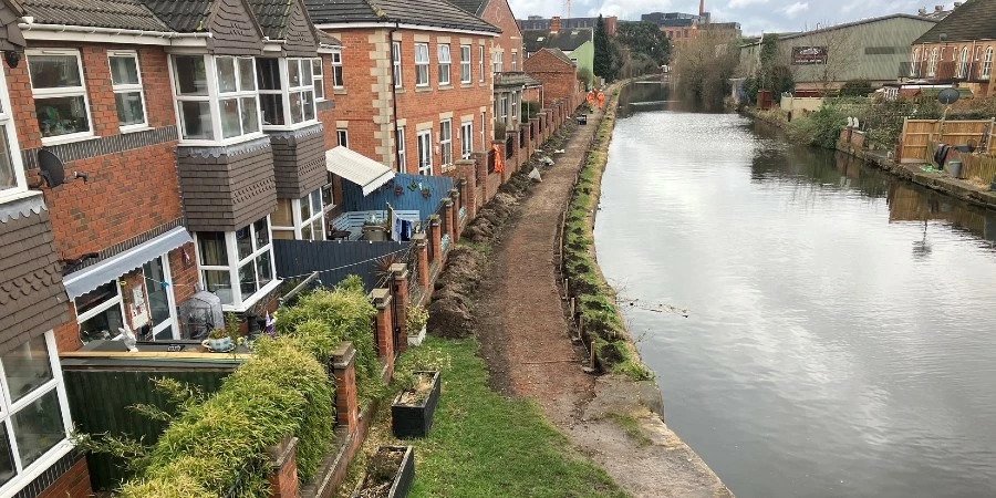 Canal towpath in Loughborough reopens after further phase of improvements
